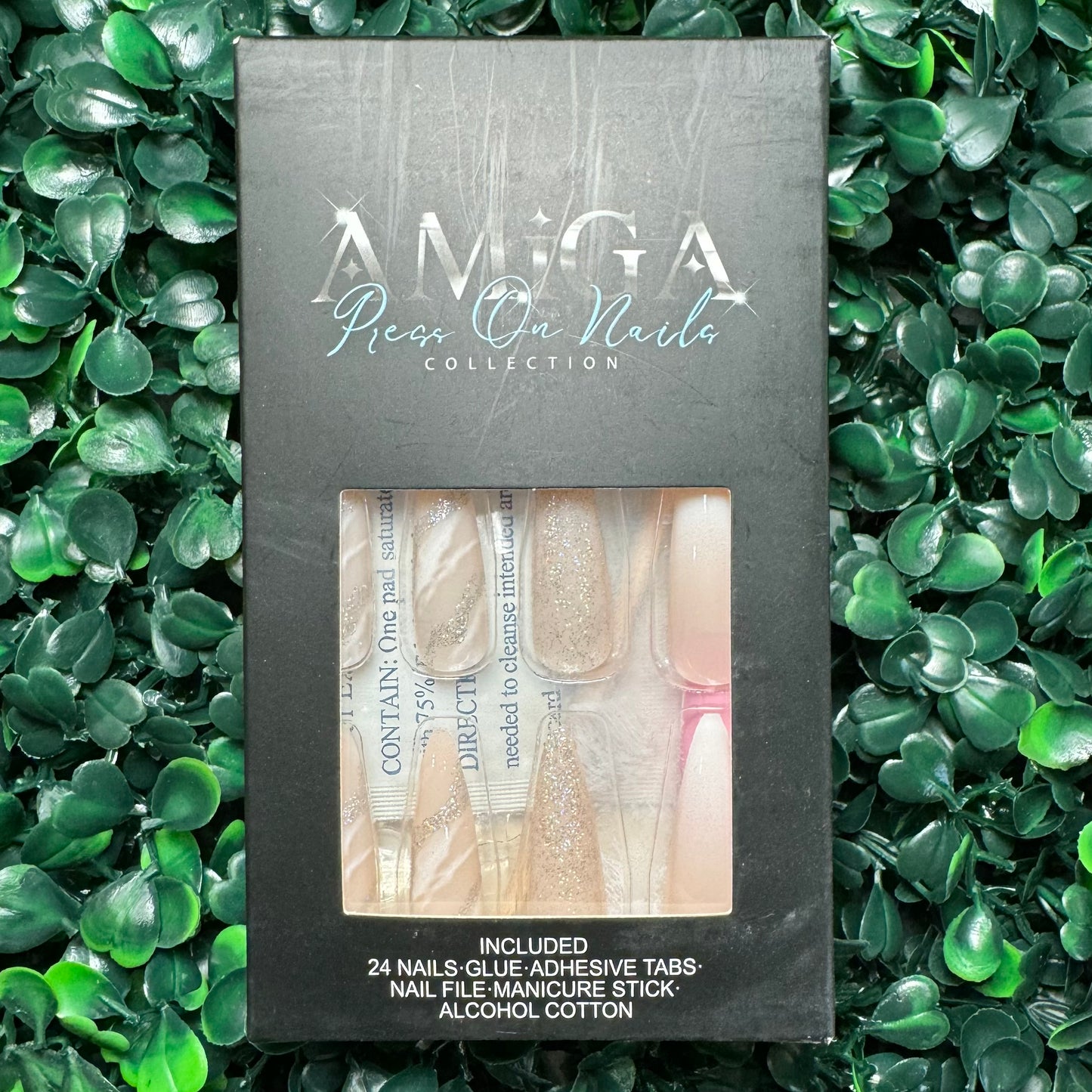 Press on nails