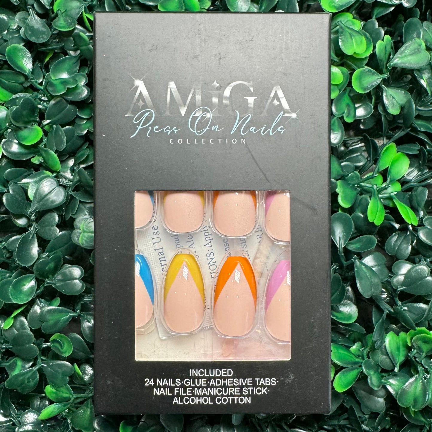 Press on nails