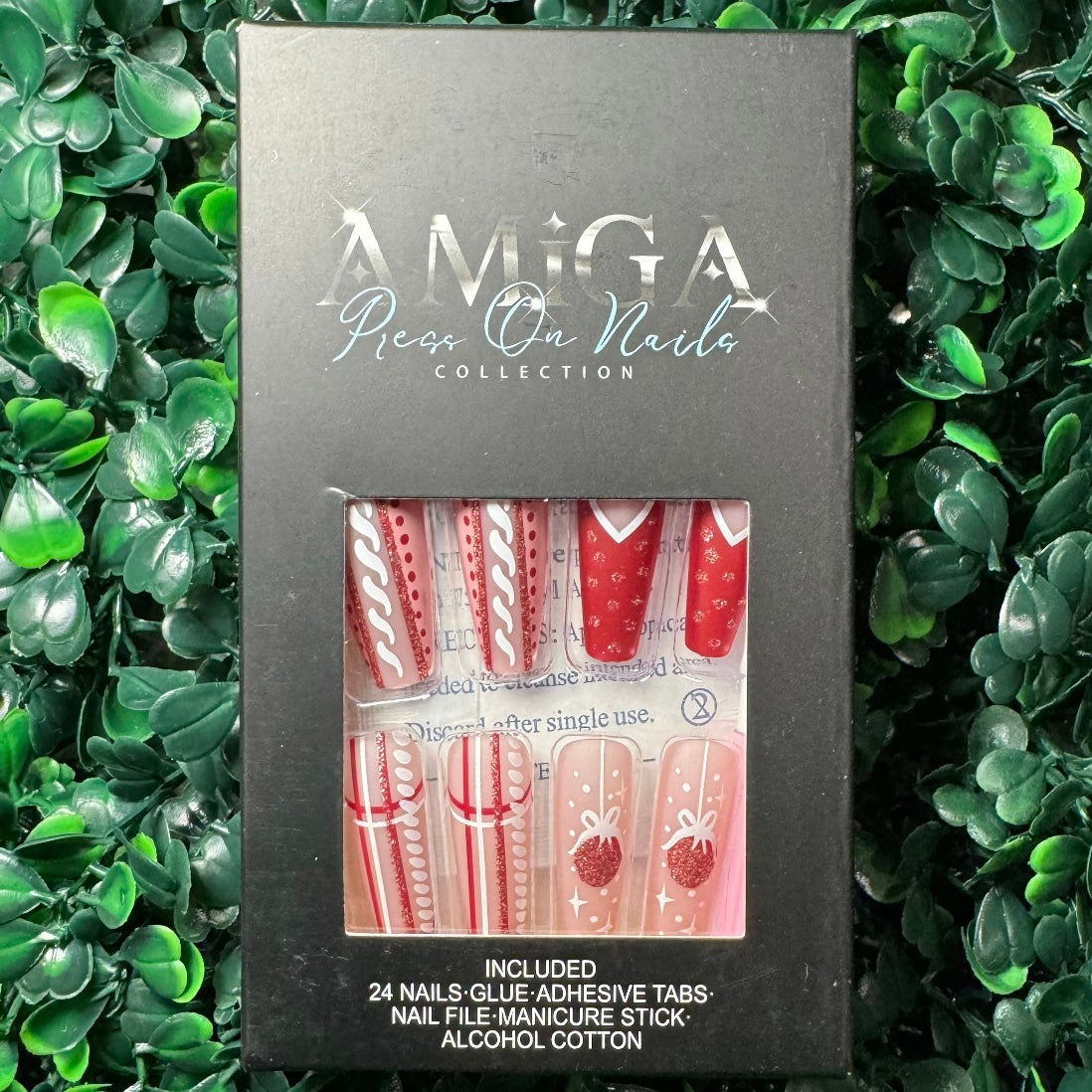 Press on nails
