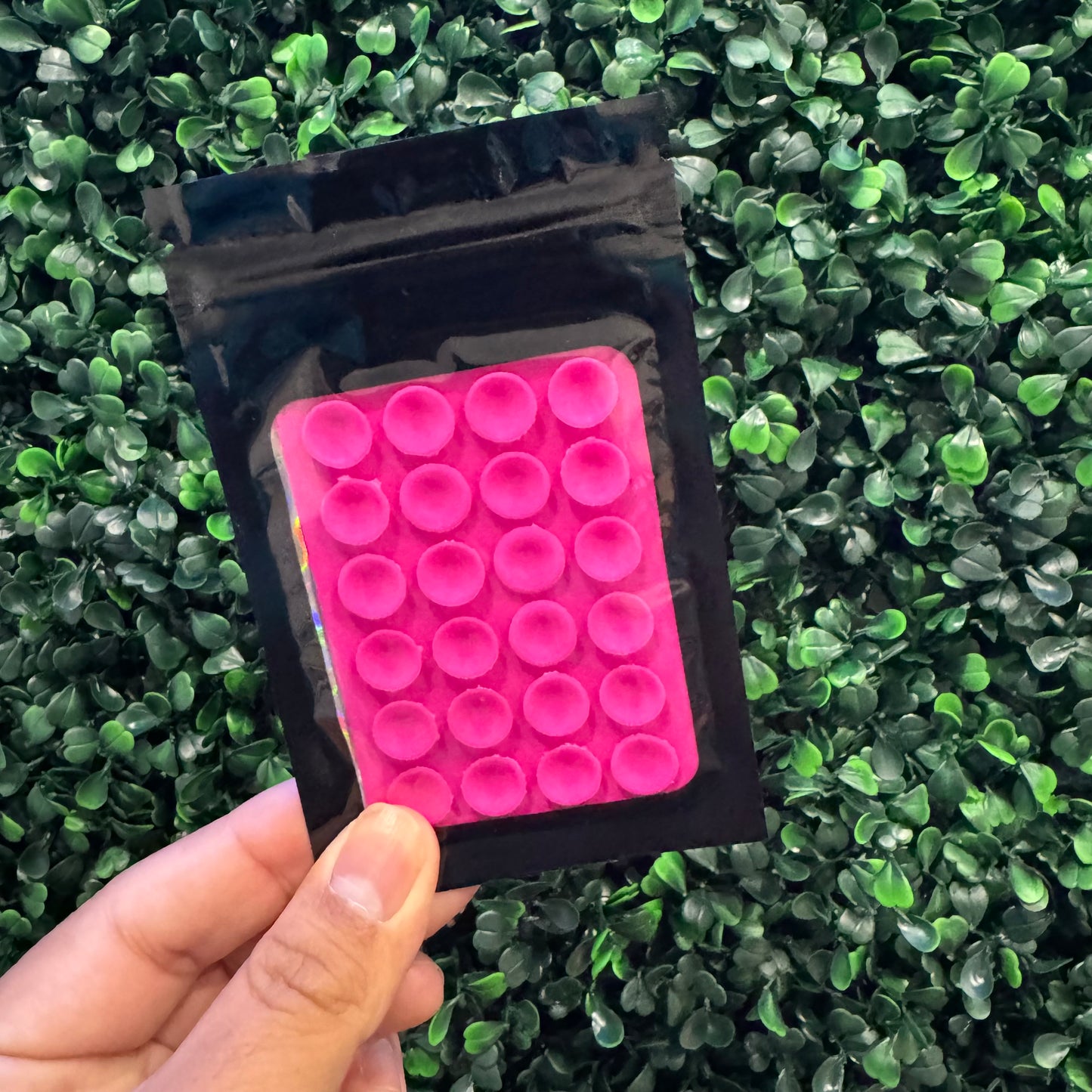 Suction grippers
