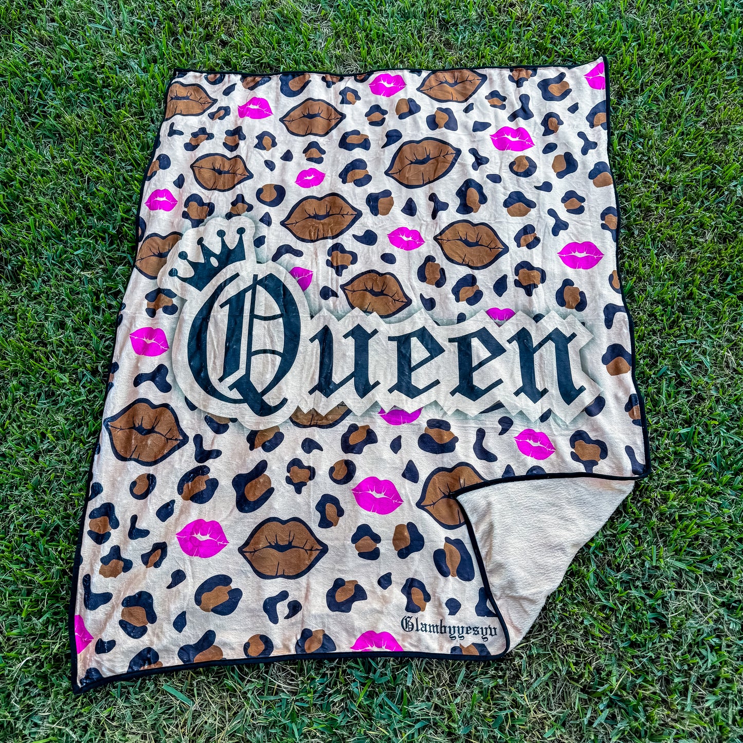 Glambyyesyv blanket bundle QUEEN