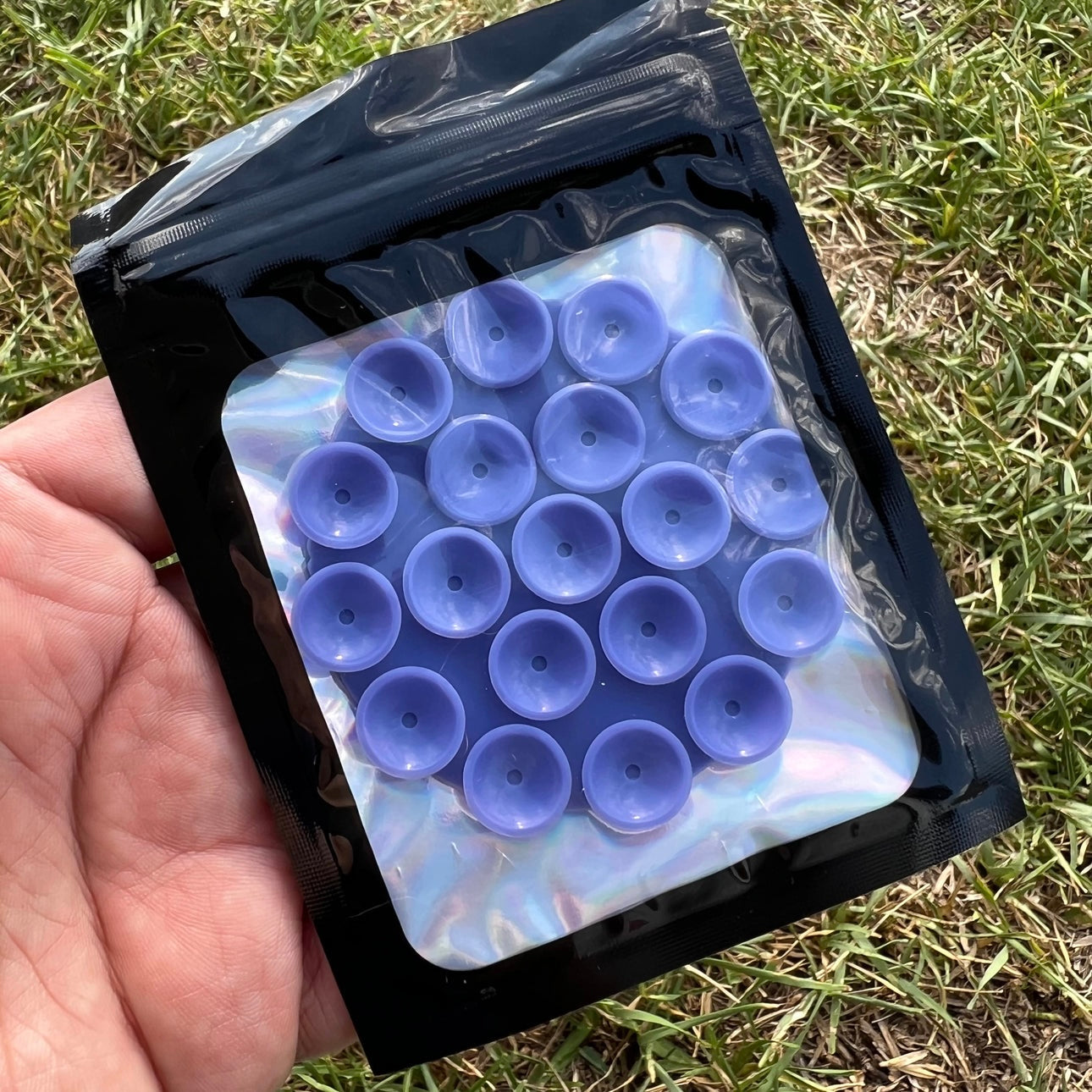 Suction grippers