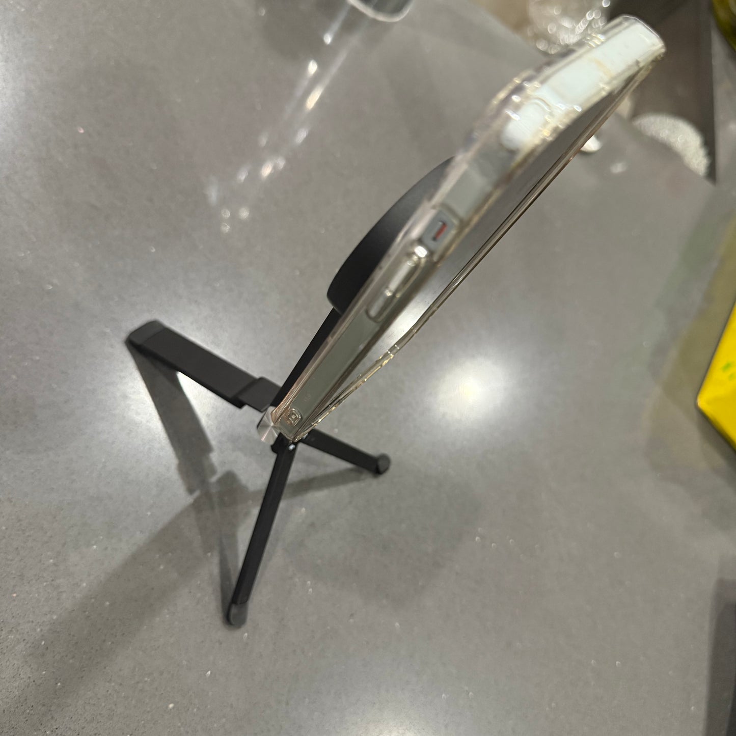 Magnetic phone stand