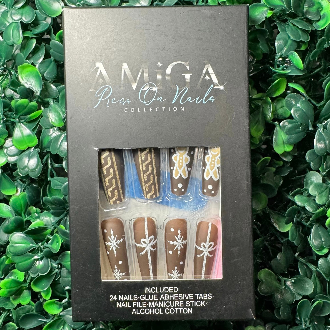 Press on nails