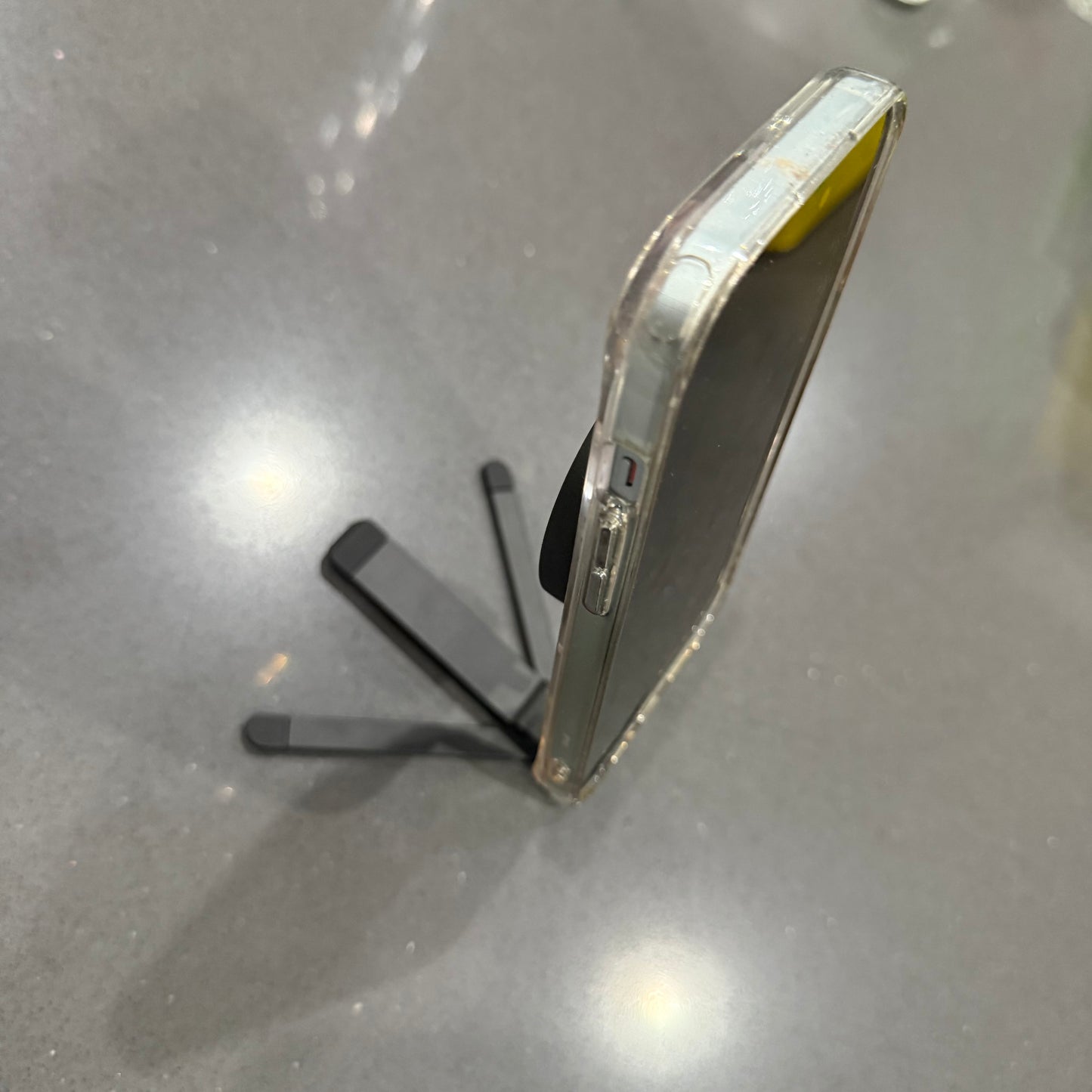 Magnetic phone stand