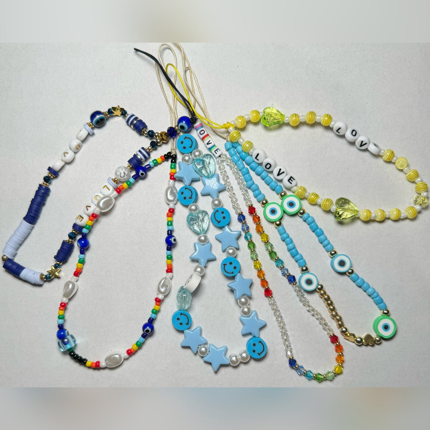 Phone case chain